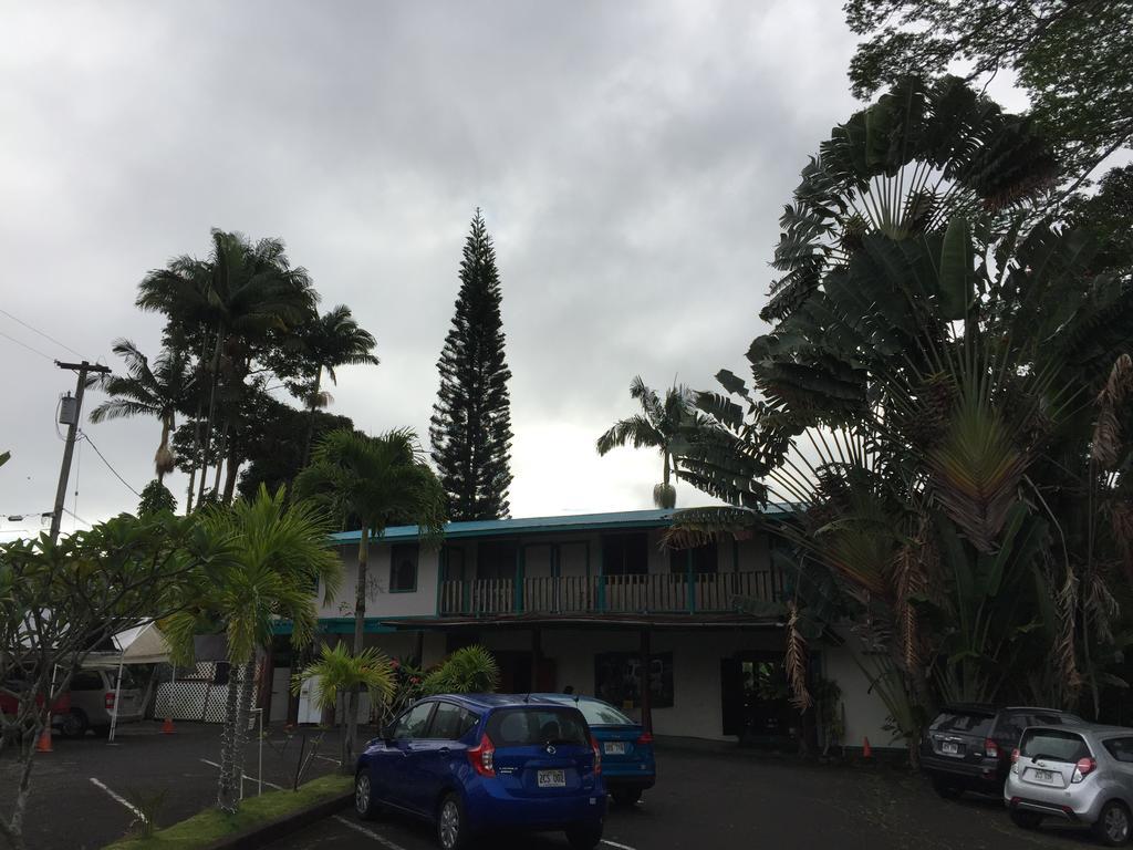 Wild Ginger Inn Hotel & Hostel Hilo Exterior photo