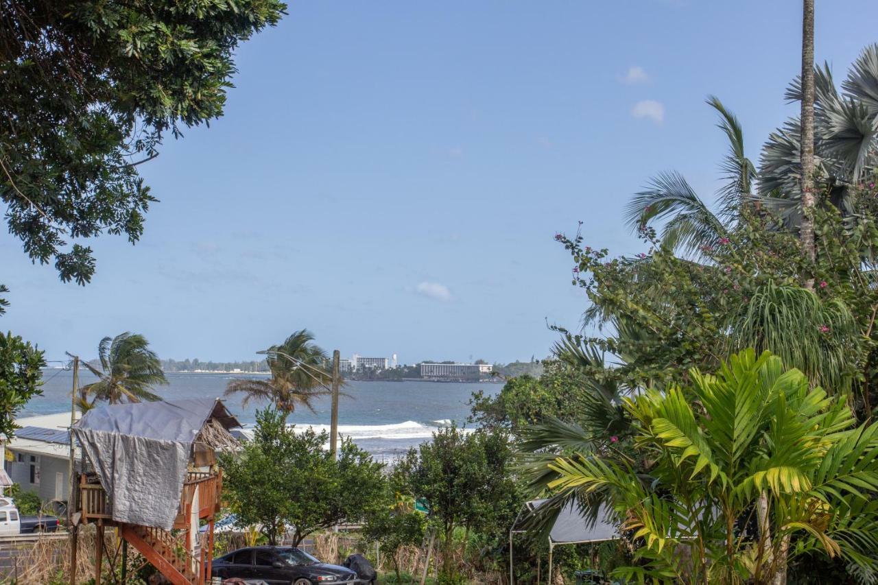 Wild Ginger Inn Hotel & Hostel Hilo Exterior photo