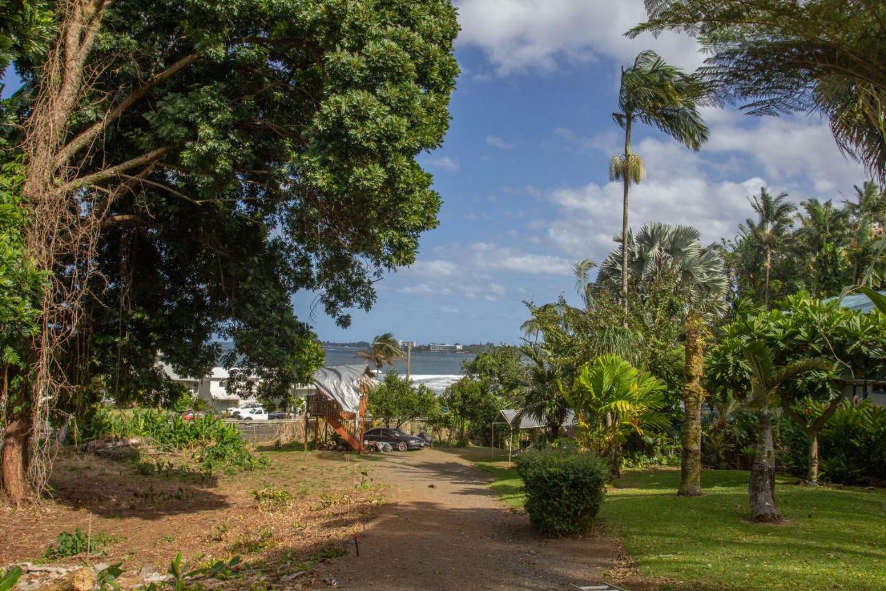Wild Ginger Inn Hotel & Hostel Hilo Exterior photo