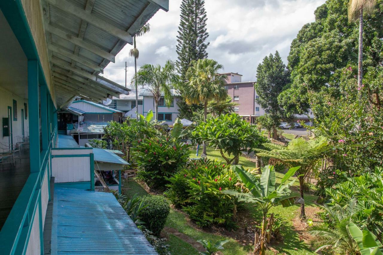 Wild Ginger Inn Hotel & Hostel Hilo Exterior photo